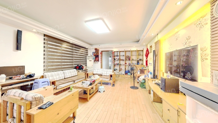 永恒商厦二手房实景图