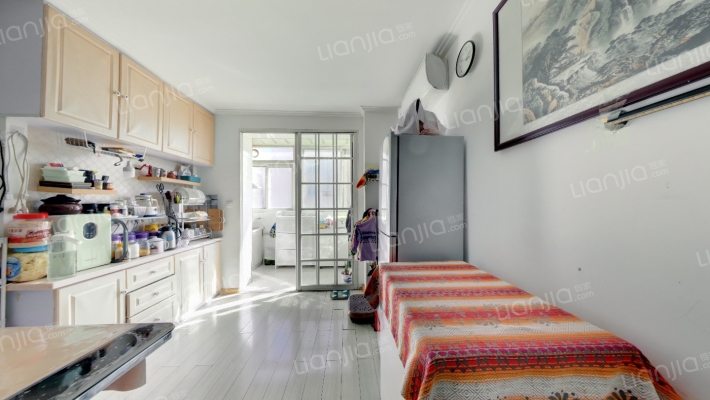 学士街（寺儿沟商圈）二手房实景图