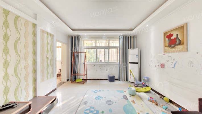 鑫怡苑小区二手房实景图