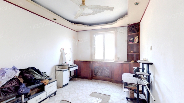 石化大湖新村二手房实景图