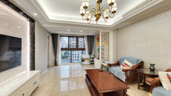 恒威君尚城二手房实景图