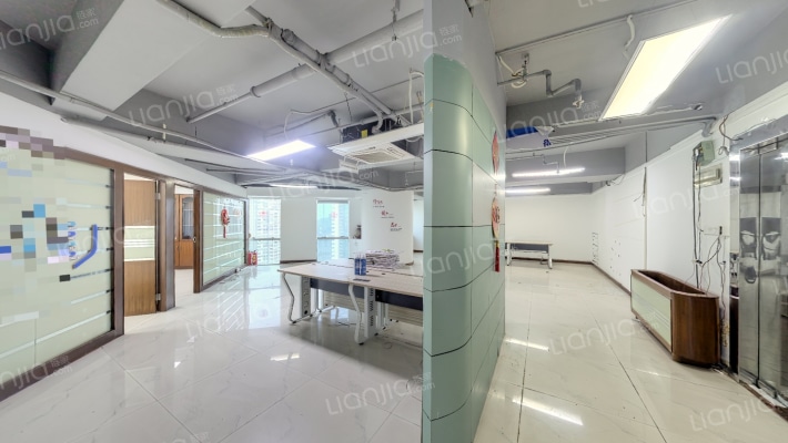 国际科技大厦二手房实景图