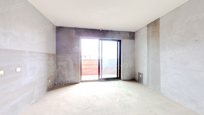 鲁能公馆一号院二手房实景图