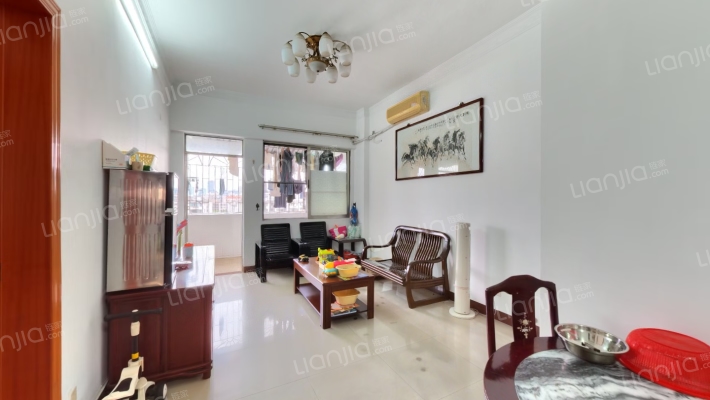 地质工程公司宿舍二手房实景图