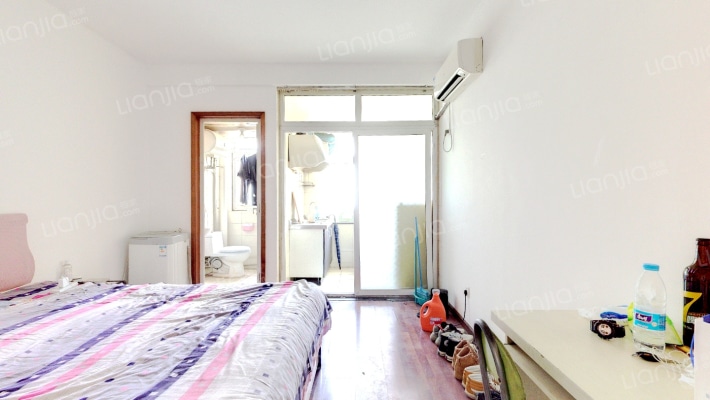 青年居易小区二手房实景图