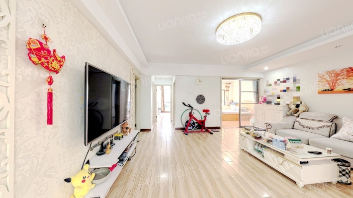 新亚香榭水岸二手房实景图