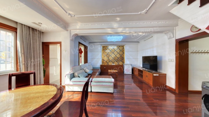 林荫花苑二手房实景图