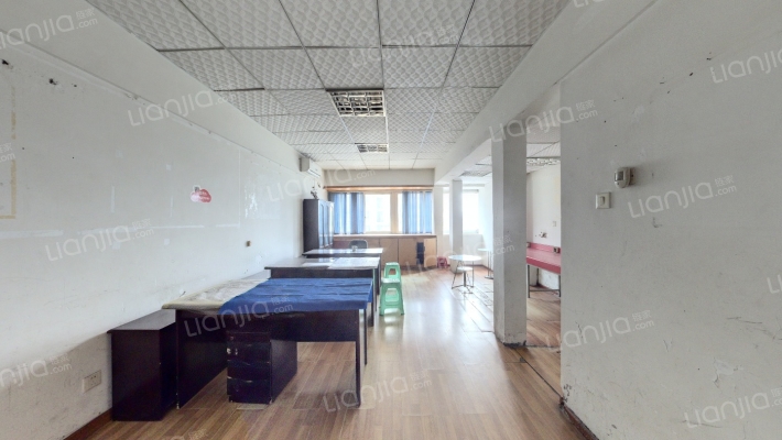 时代星空二手房实景图