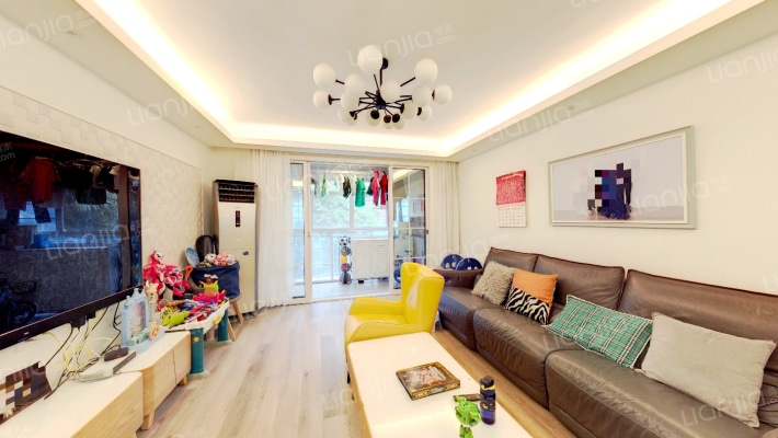 彰泰兰乔圣菲二手房实景图