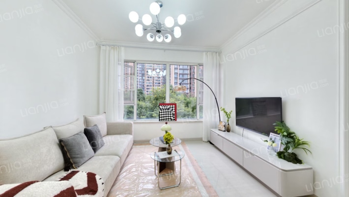 蓝光coco国际一期二手房实景图