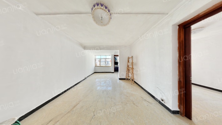 新迎小区一组团二手房实景图