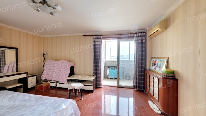 富明公寓二手房实景图