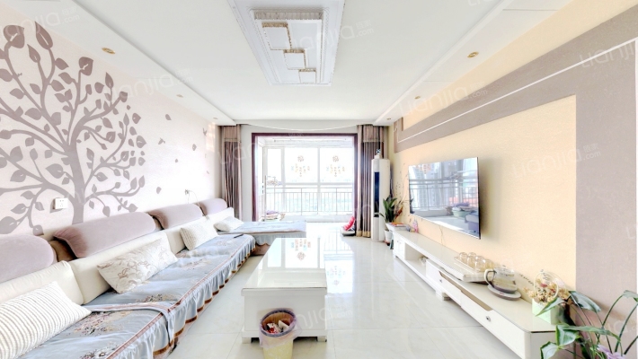 龙华苑西区二手房实景图