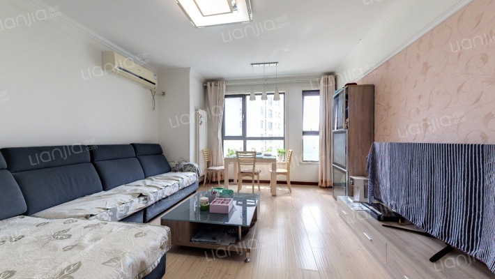 华业东方玫瑰B区二手房实景图