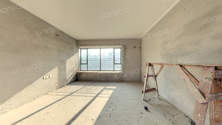 凯茵新城01区挪威森林二手房实景图