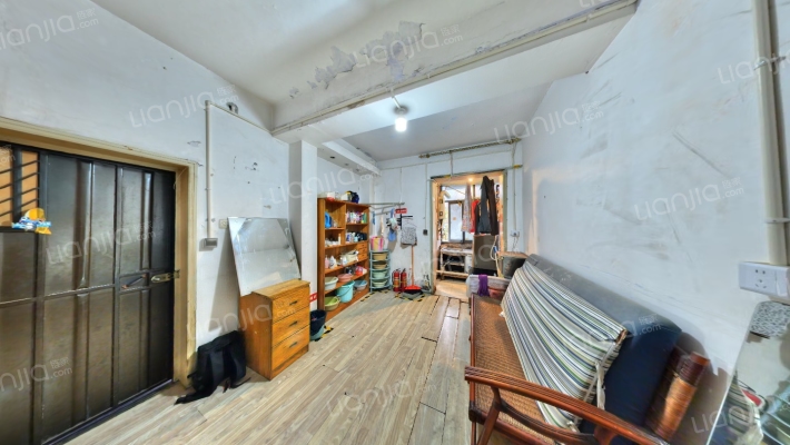 新南路77号二手房实景图