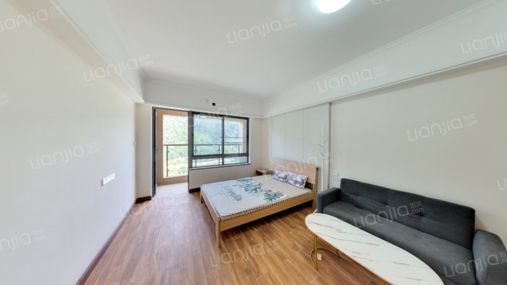 听音湖1号公馆二手房实景图