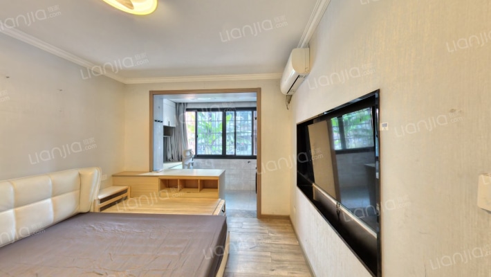 三牌楼大街二手房实景图