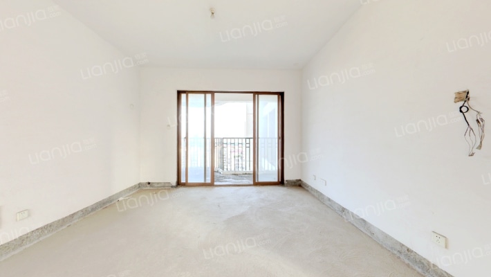 半岛1号三期二手房实景图