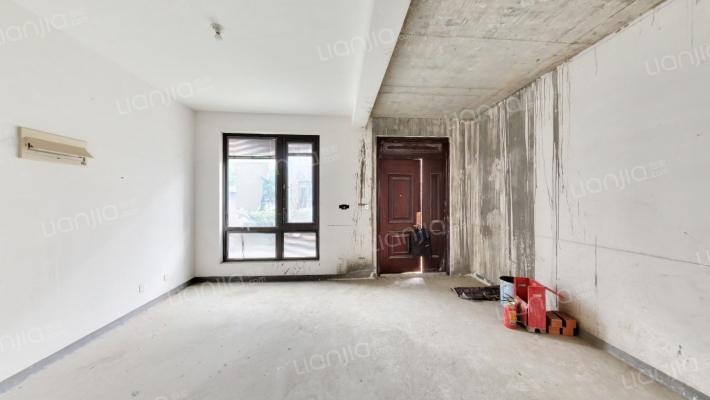 燕回江南院二手房实景图