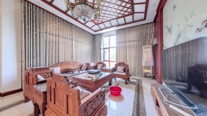 桑堤亚纳二手房实景图