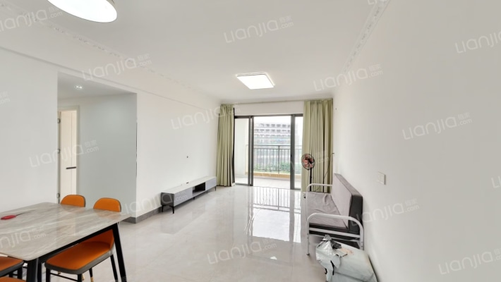 华策凤凰美域二手房实景图