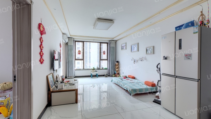 鸿坤理想湾 三居室，精装修，品牌建材， 采光好-客厅