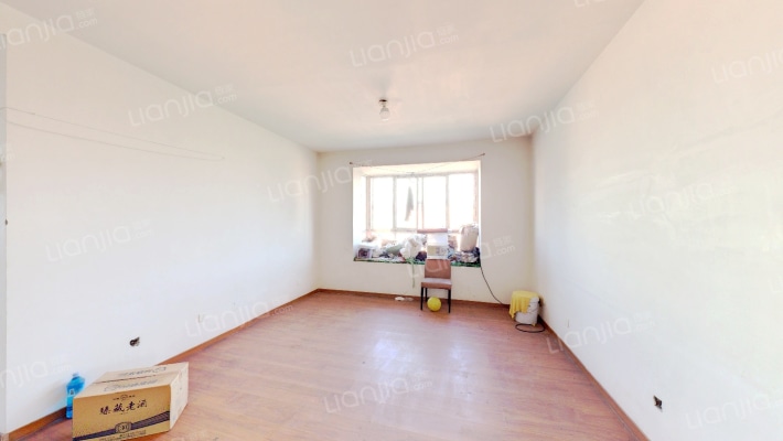 中泽七色镇二手房实景图