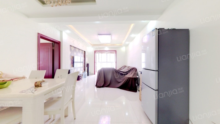 桂湖河畔三期二手房实景图