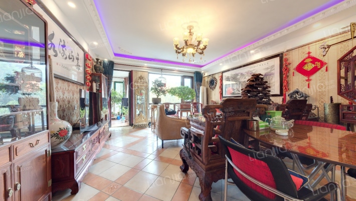 海阔水岸花墅二手房实景图