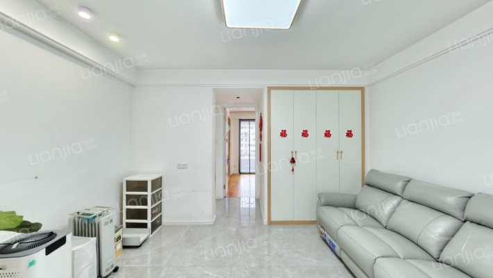 湖畔花园二手房实景图