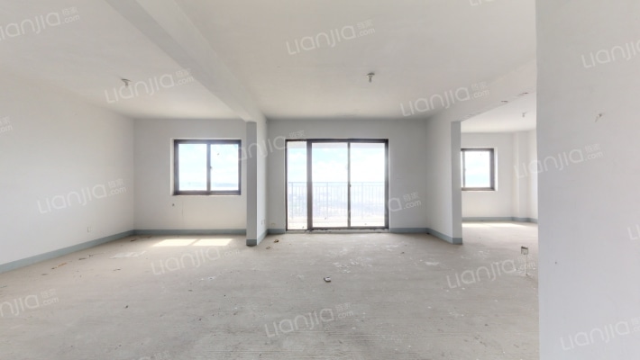 滨江华庭二手房实景图