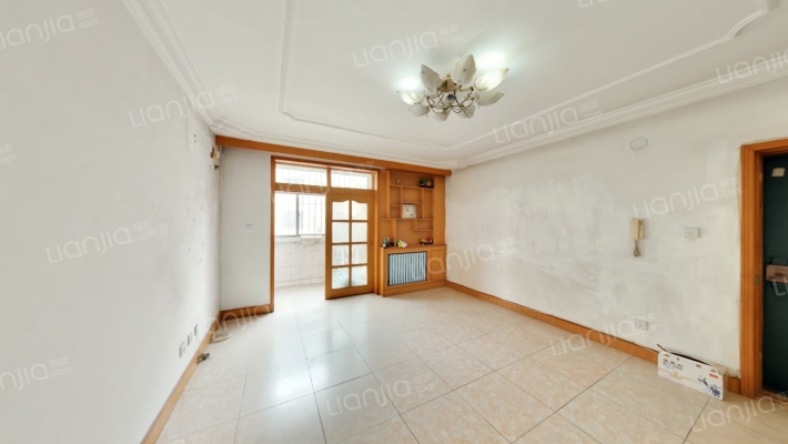 彩虹里二手房实景图