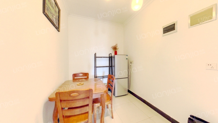 华一坡社区二手房实景图