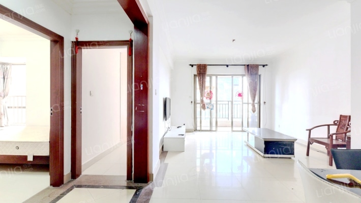 光耀·荷兰水乡三期一组团二手房实景图