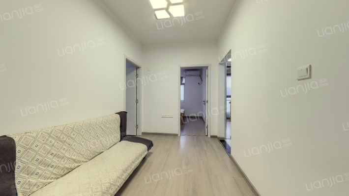 立方时空二手房实景图