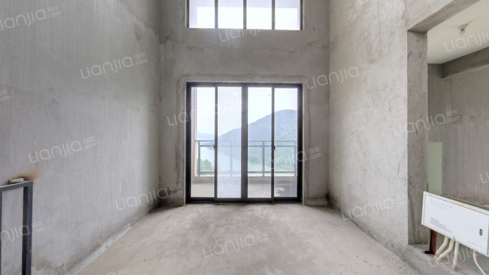 御山水二手房实景图