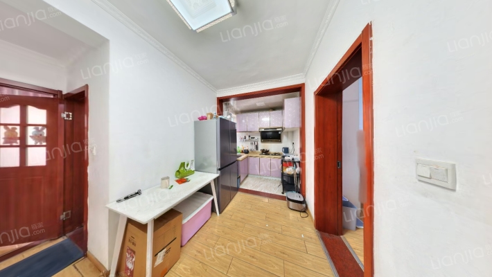 迈皋桥街79号二手房实景图