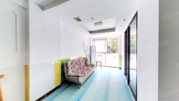 金领公寓二手房实景图