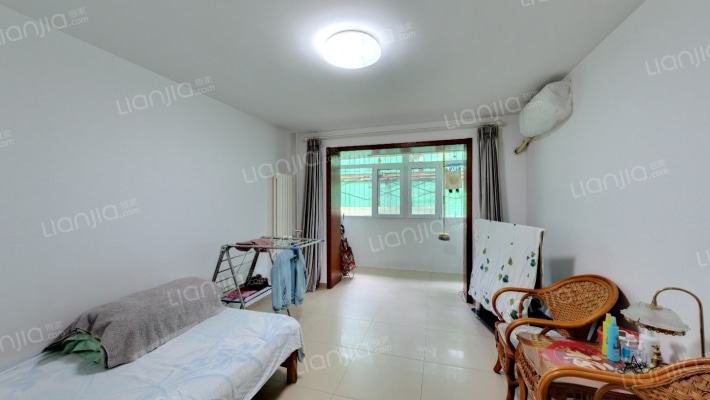 南十里居10号院二手房实景图