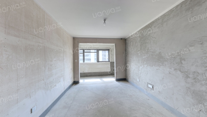 东方颂二手房实景图