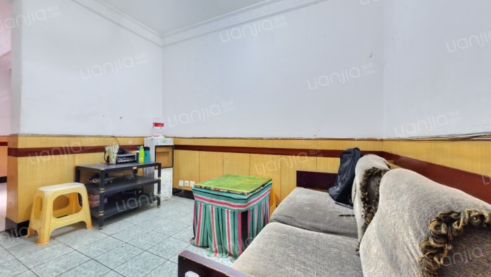 香狮路127号二手房实景图