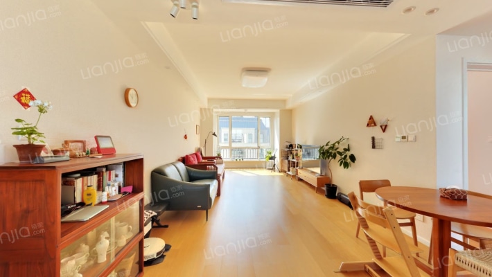 亿达青云天下二手房实景图