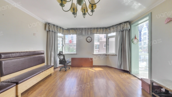 丽海新园二手房实景图