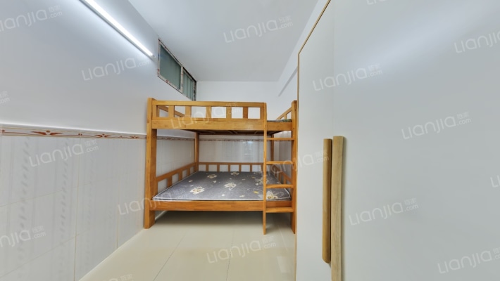 粤鹏大厦二手房实景图