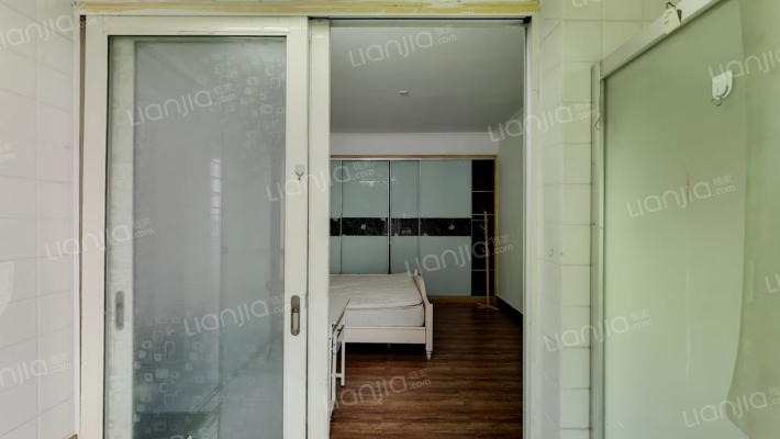 南浦云大厦二手房实景图