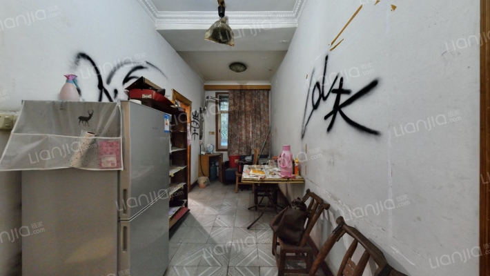 假肢厂宿舍二手房实景图