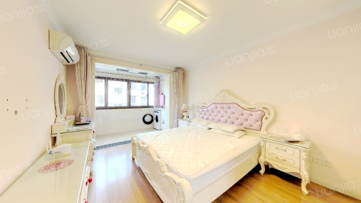 虹桥机场新村二手房实景图