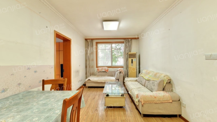 晓山北村南苑二手房实景图