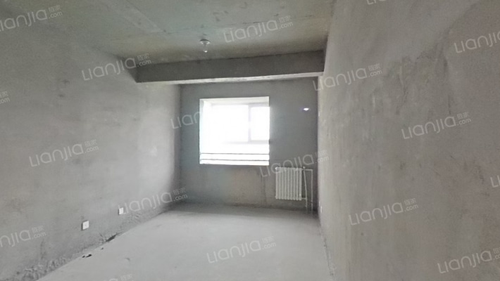 华都嘉苑二手房实景图